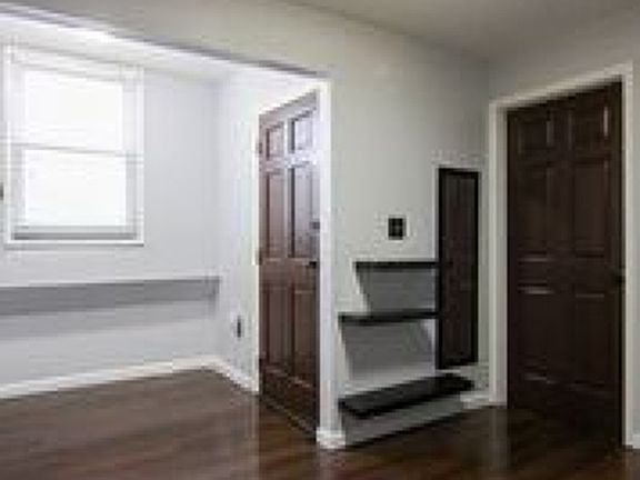 2nd image of 32 Highland Ave APT 3