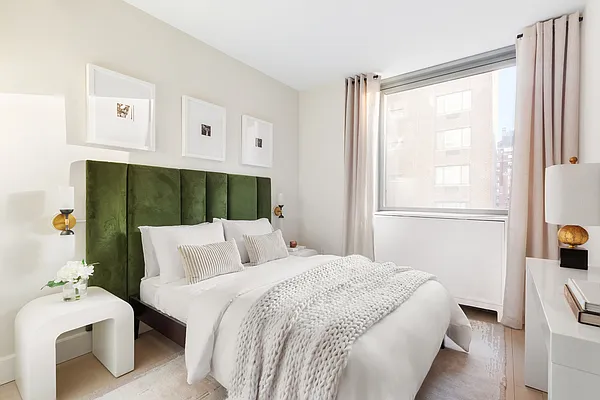 Sold by Corcoran | media 6