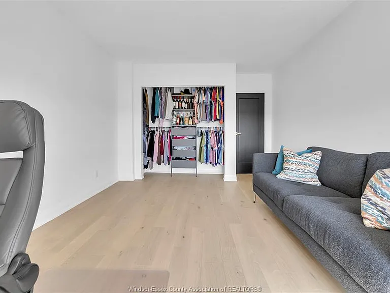 5125 Riverside Dr E #604 — Photo 27