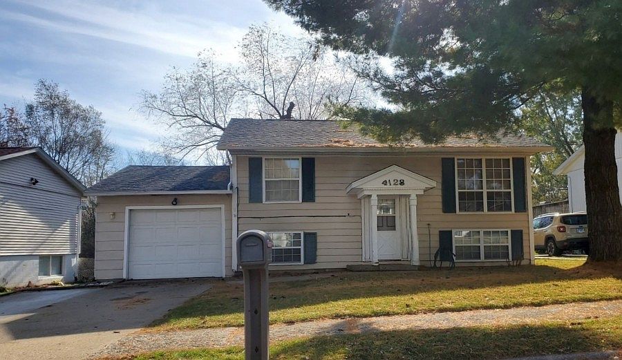 1st image of 4128 W Courtland St