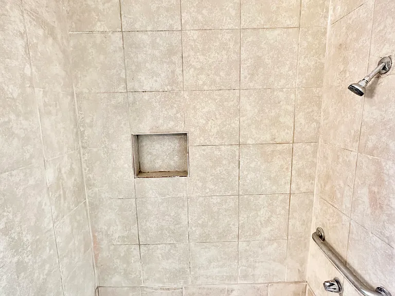 426 Vineyard Ave — Photo 16