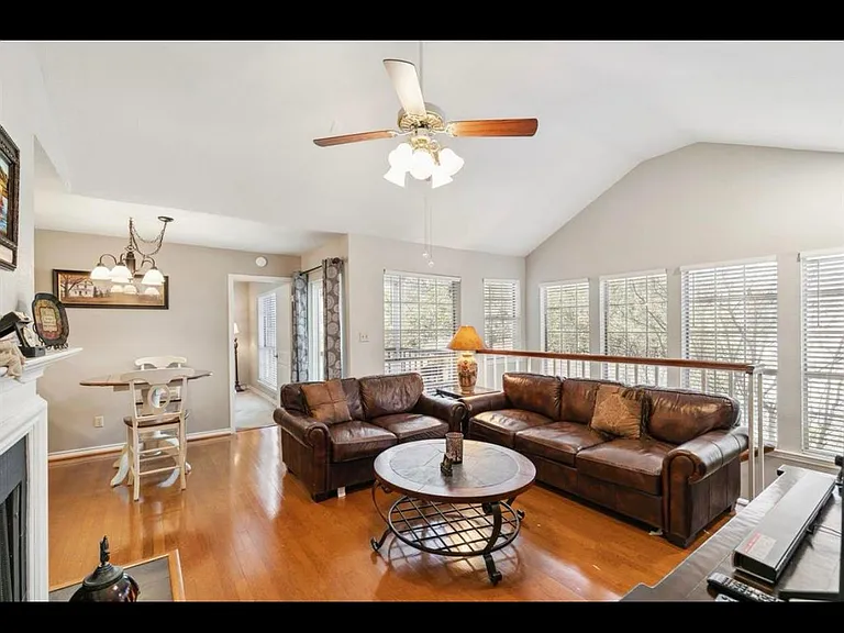 6220 Bentwood Trl #1502 — Photo 4