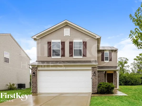 8036 Fisher Bend Dr, Indianapolis, IN 46239