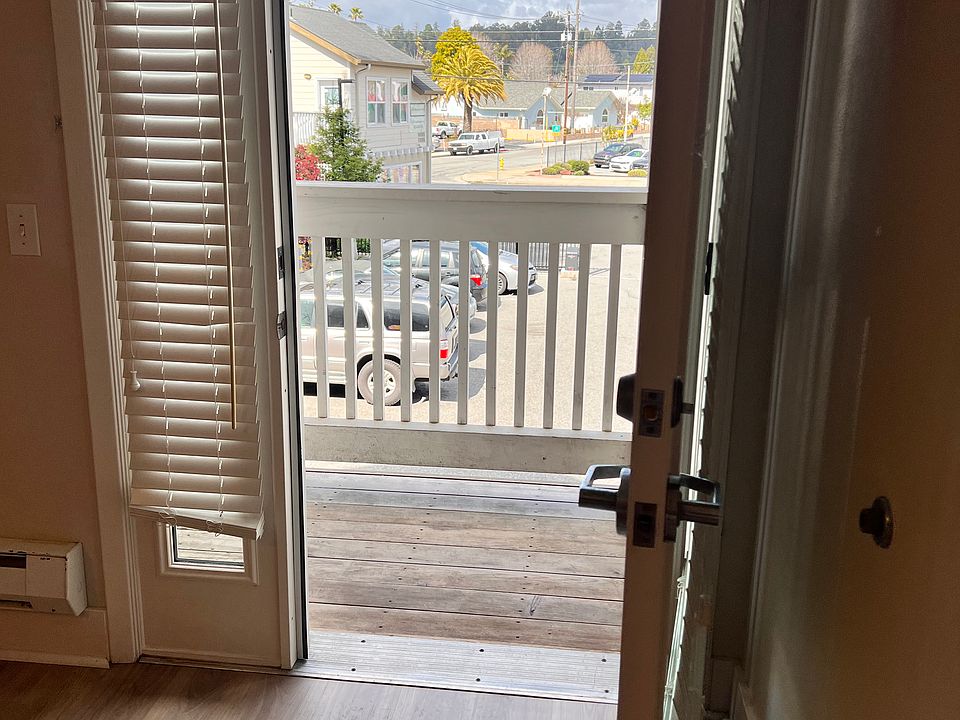 1st image of 1600 Soquel Ave #201