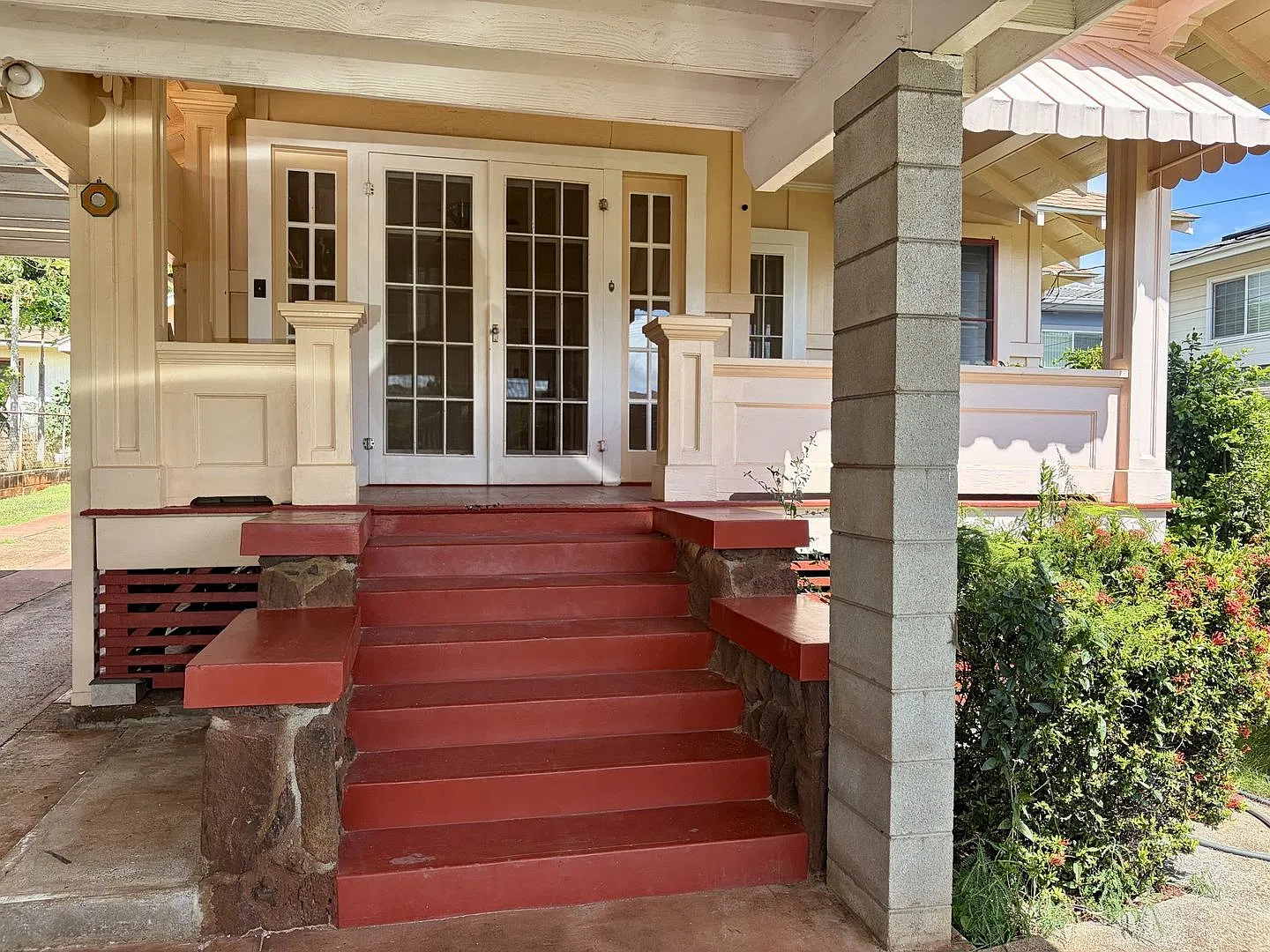 Kaimuki 3 Bed / 1 Bath Home - 3944 Maunaloa Ave, Unit A - $3,600/mo — Photo 2