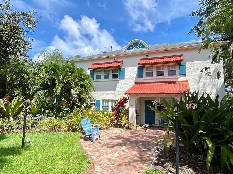 1st image of 422 N Palmway #1 & 2