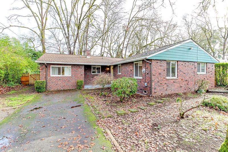 1st image of 8325 Tuckaway Ave SW