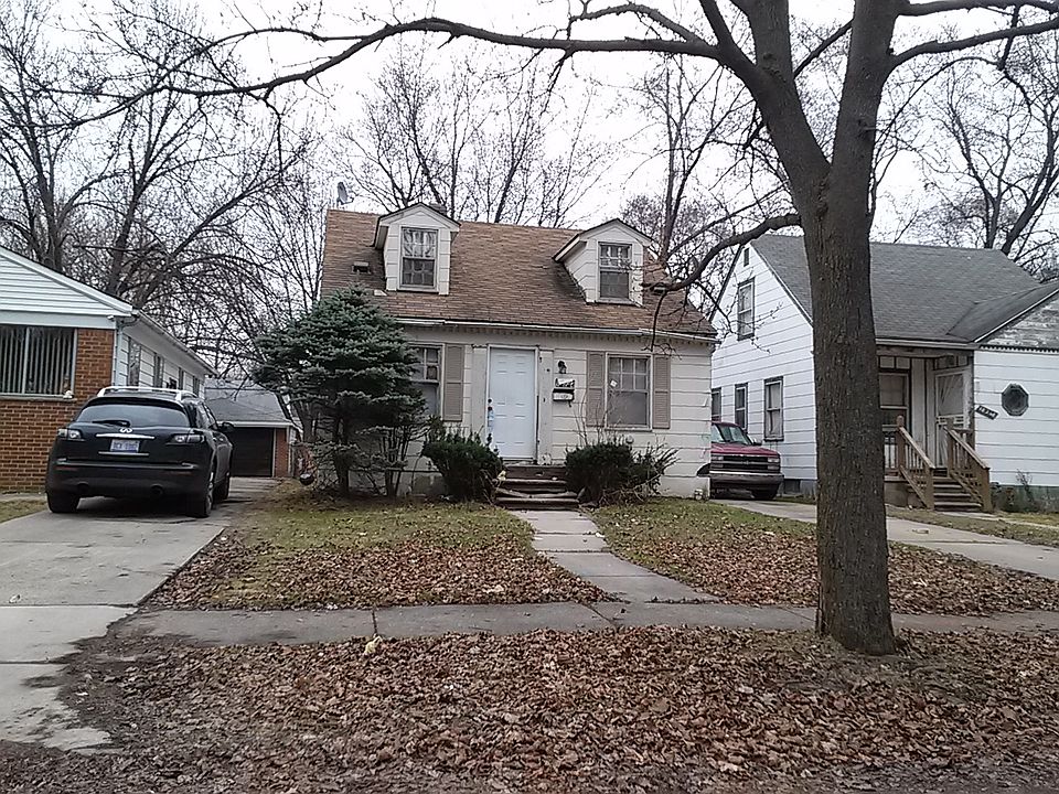 1st image of 18254 Stout St
