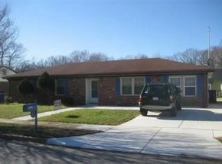 1233 Lake Taylor Dr, Norfolk, VA 23502