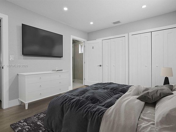 3rd image of 3378 W 80th St Unit 103