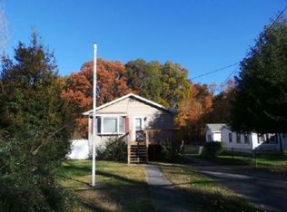 1816 Holly Neck Rd, Baltimore, MD 21221