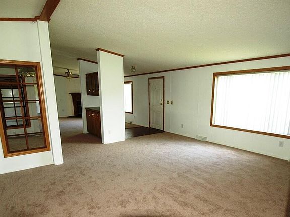 5th image of 60 Shelby Dr #60