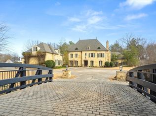 9504 Dogwood Rd, Germantown, TN 38139