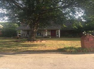 2102 Millwood Dr, Conway, AR 72032