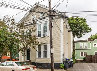 28 Ringgold St #1, Providence, RI 02909