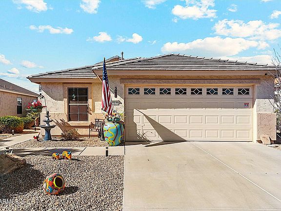 3rd image of 18036 N COCONINO Drive