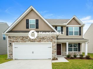 505 Turning Lake Dr, Zebulon, NC 27597