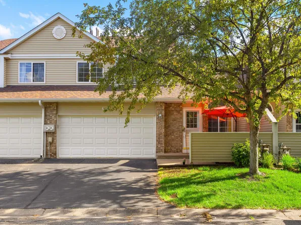 3225 Pecks Woods Turn, New Brighton, MN 55112