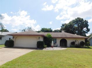 6760 Friendship Dr, Sarasota, FL 34241