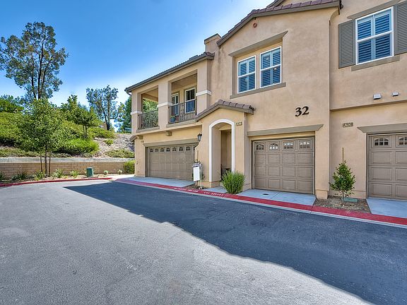 2nd image of 42922 Calle Cristal #1