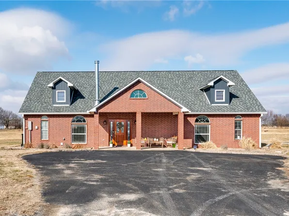 20500 Keck Rd, Siloam Springs, AR 72761