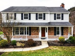 10013 Oakridge Dr, Wexford, PA 15090