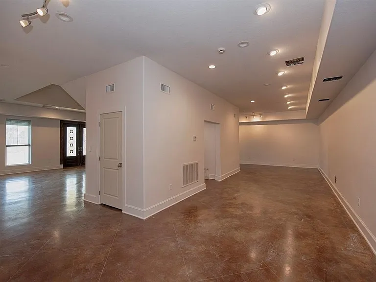 2293 E Bayshore Dr — Photo 8