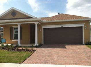 147 Balmy Coast Rd, Groveland, FL 34736