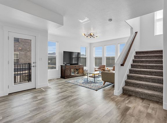 4th image of 1787 W Torlundy Dr S