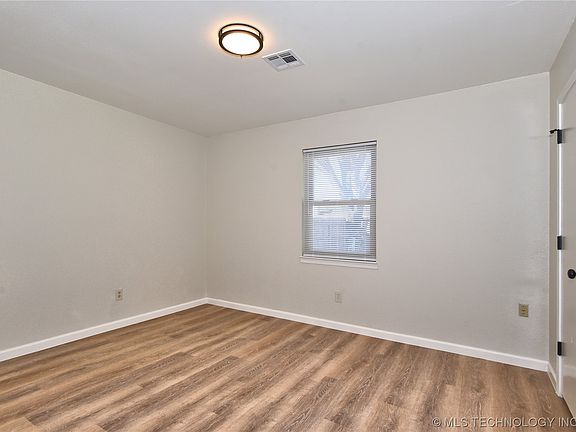 5th image of 1900 N Desert Palm Ave