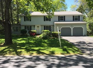 15 Dean Rd, Wayland, MA 01778