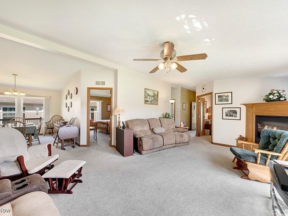 4th image of 9031 Red Hawk Dr