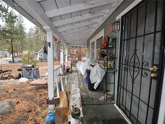 3rd image of 1119 Comanche Dr