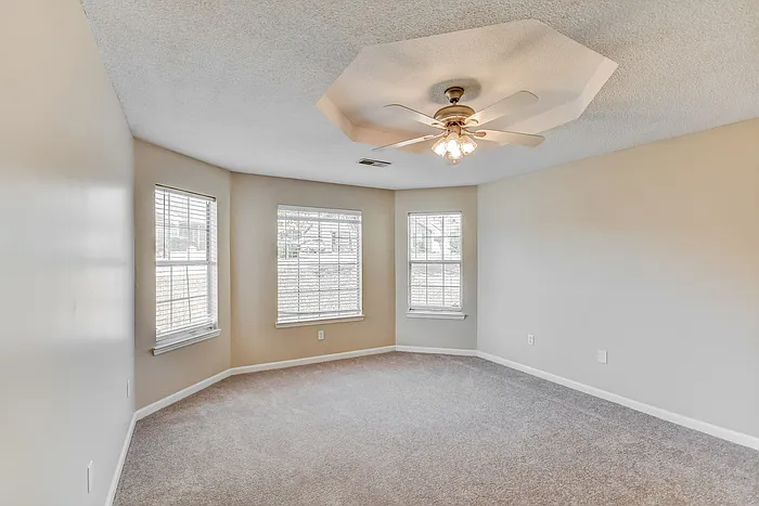 213 Park Place Way — Photo 6