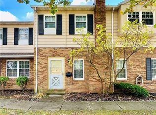 8300 Deepwood Blvd UNIT 8, Mentor, OH 44060