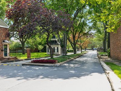 5025 Hillsboro Pike APT 24W, Nashville, TN, 37215
