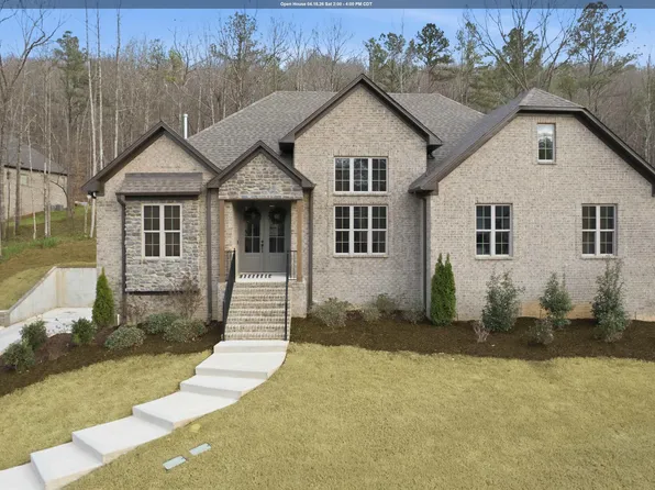 2092 Grey Oaks Ter, Pelham, AL 35124