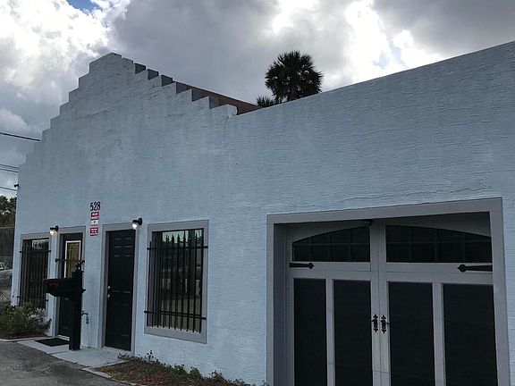 3rd image of 528 N Beach St