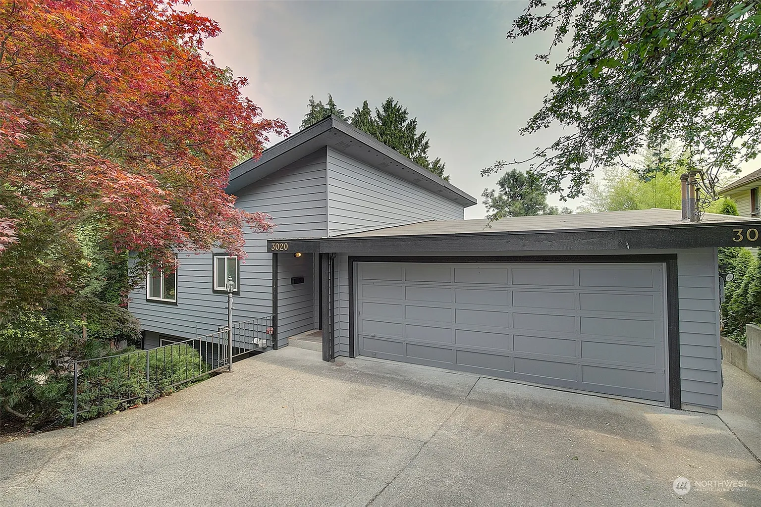 3018 5th Avenue W photo 1