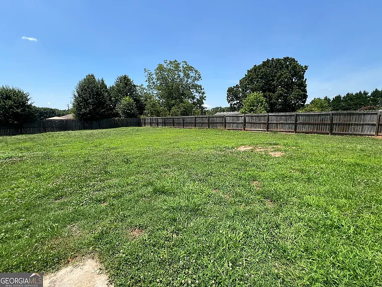 1229 Clearwater Dr — Photo 18