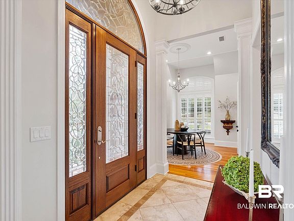 5th image of 126 Pinnacle Ct