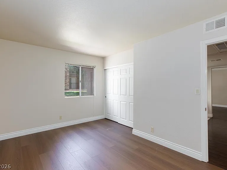 5081 River Glen Dr #127 — Photo 17