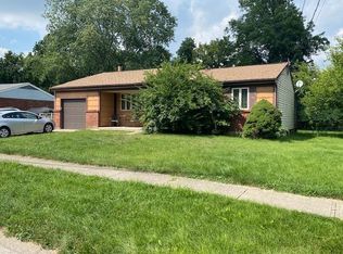 4817 Stoneybrook Rd, Cincinnati, OH 45244