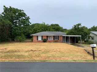 609 S 4th St, Midlothian, TX 76065