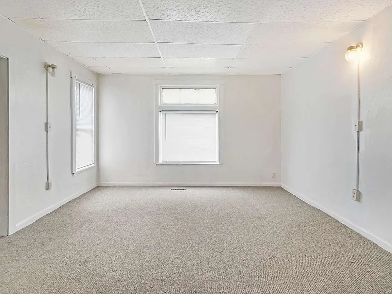 690 York Ave #1 — Photo 12