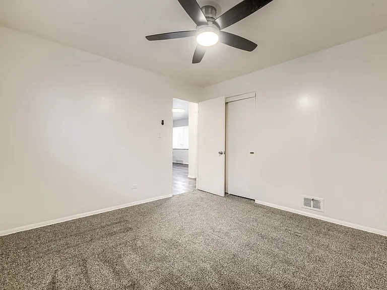 2202 S Cherokee St — Photo 17