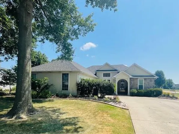866 Auburn Dr, Sikeston, MO 63801