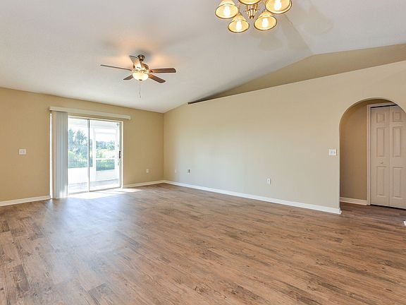 5th image of 3964 Warbler Dr