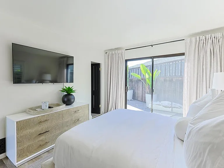340 Glorietta Pl — Photo 38