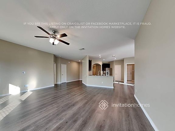 3rd image of 3145 Overlook Dr